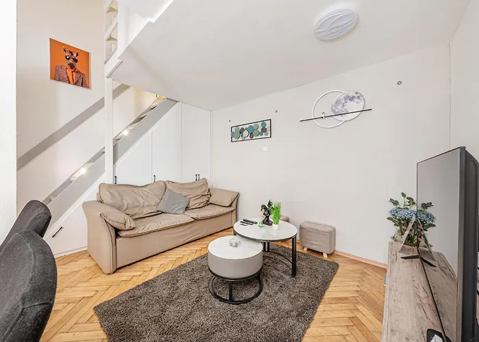 Westend Loft Chic 2br W Ac By Nyugati & M3 Metro Budapeszt