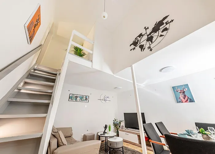 Westend Loft Chic 2br W Ac By Nyugati & M3 Metro Budapeszt