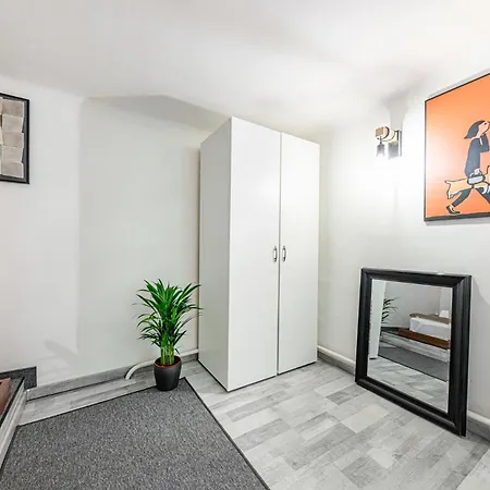 Westend Loft Chic 2br W Ac By Nyugati & M3 Metro