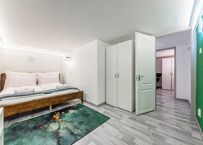 Appartamento Westend Loft Chic 2br W Ac By Nyugati & M3 Metro