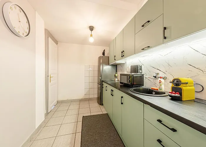 Appartamento Westend Loft Chic 2br W Ac By Nyugati & M3 Metro Budapest