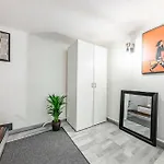 Westend Loft Chic 2br W Ac By Nyugati & M3 Metro